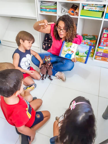 Lobo-mingau-e-os-três-porquinhos 02